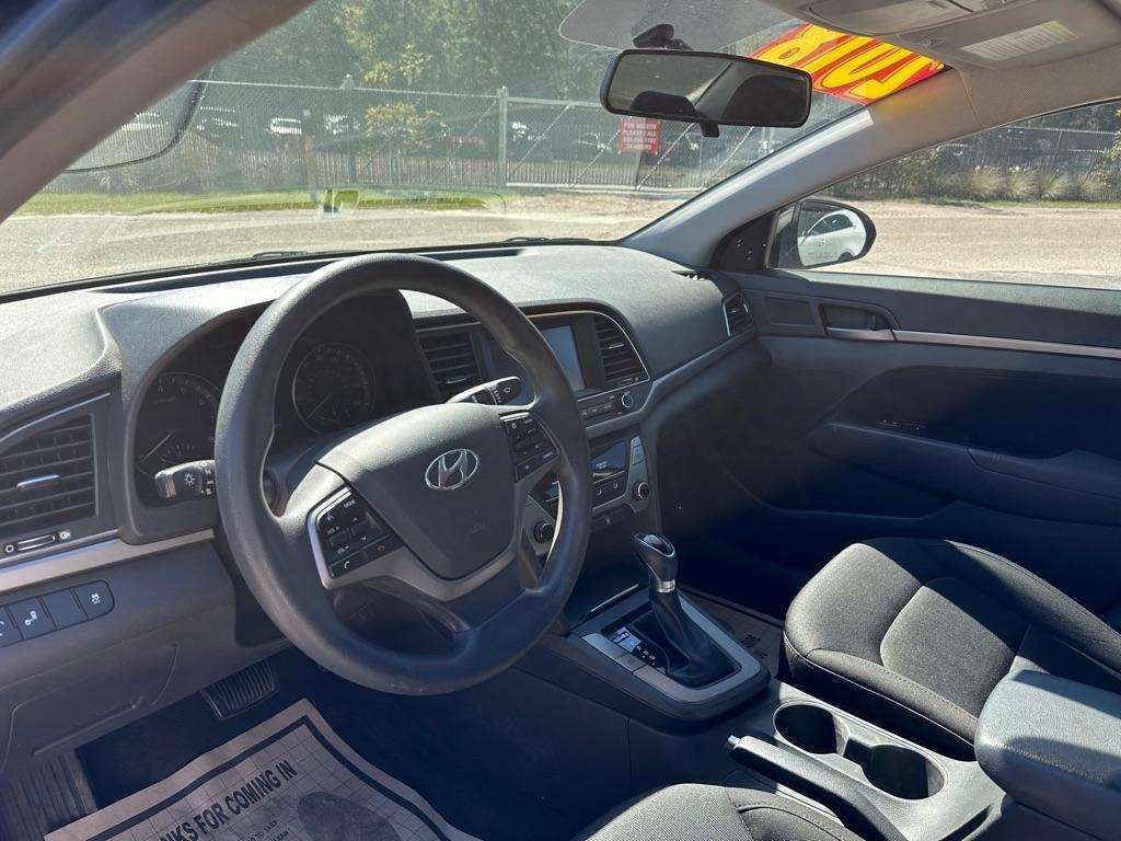 Hyundai Elantra  2018