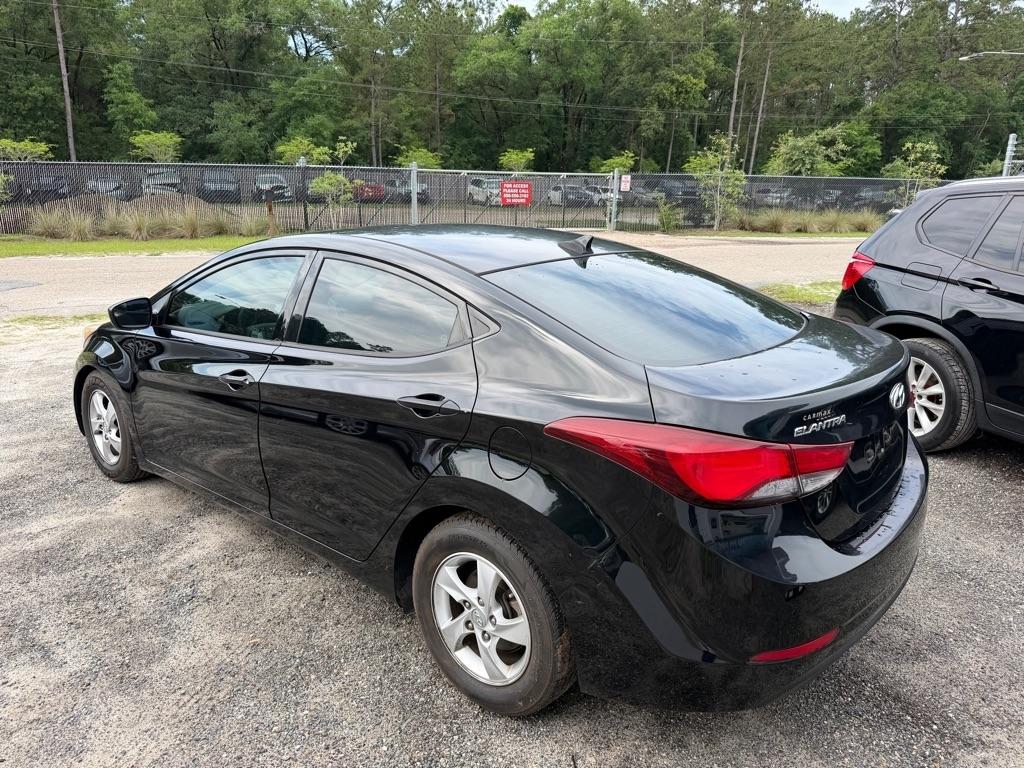 Hyundai Elantra  2015