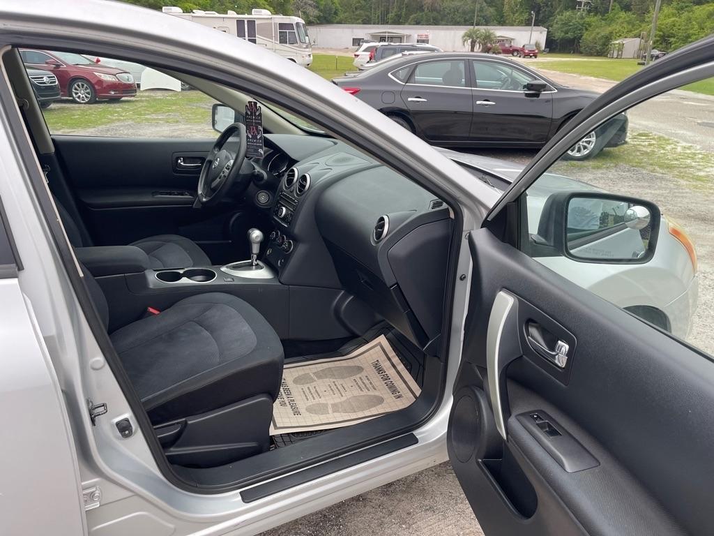 Nissan Rogue  2013