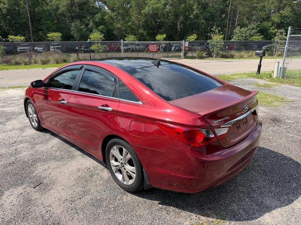 Hyundai Sonata  2013