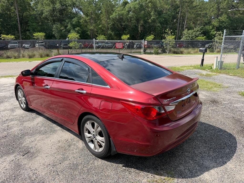Hyundai Sonata  2013