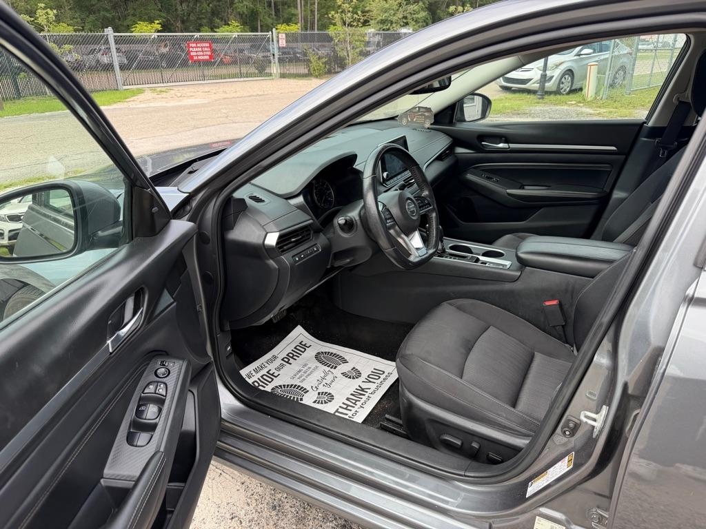 Nissan Altima  2019