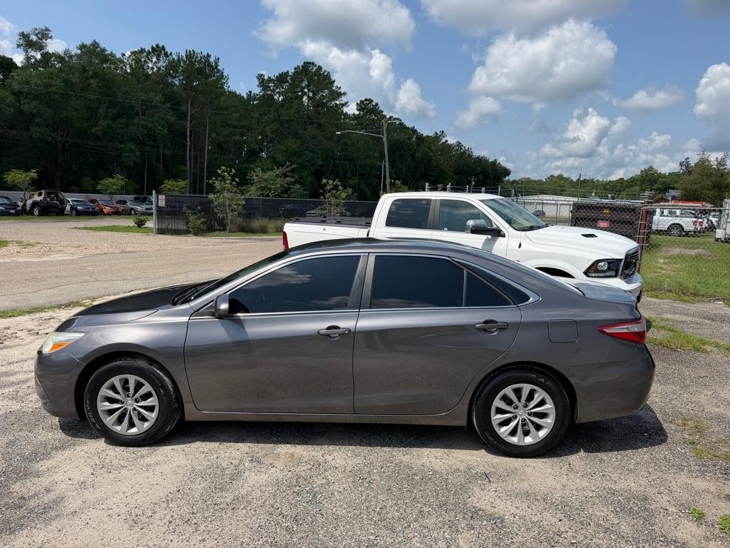 Toyota Camry  2015