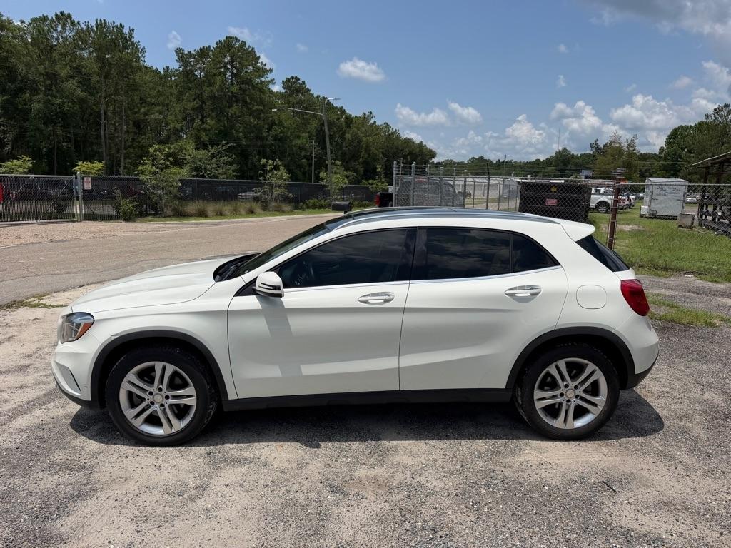Mercedes-Benz GLA-Class  2017