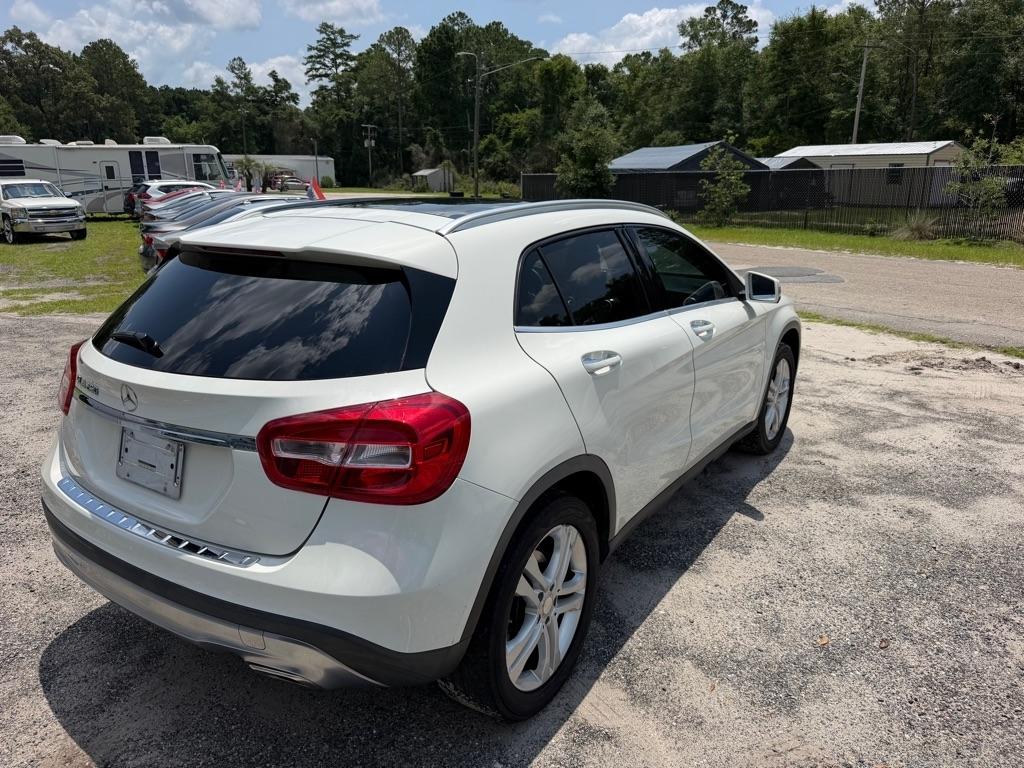 Mercedes-Benz GLA-Class  2017