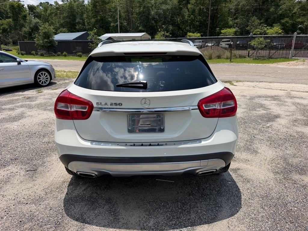 Mercedes-Benz GLA-Class  2017