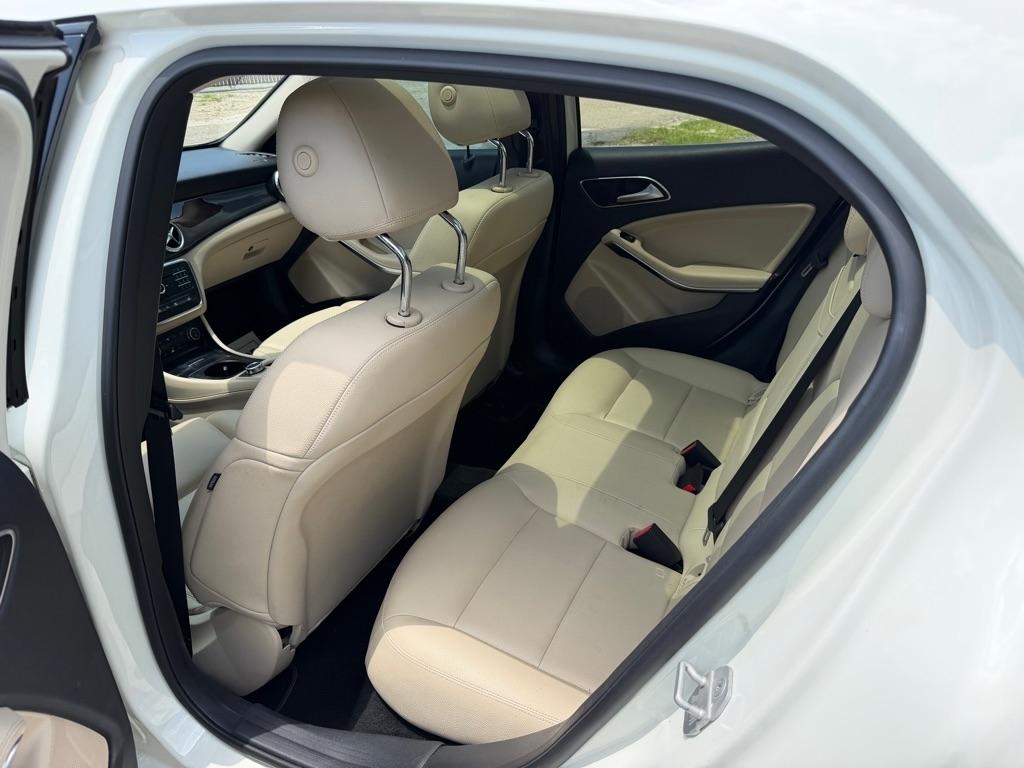 Mercedes-Benz GLA-Class  2017