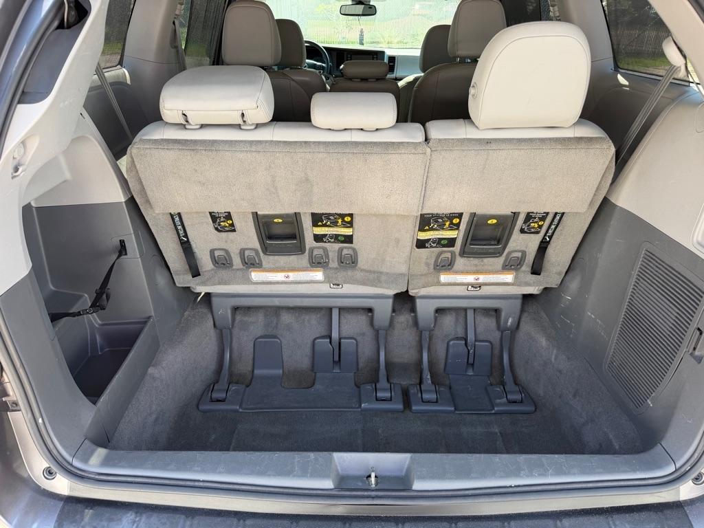 Toyota Sienna  2018