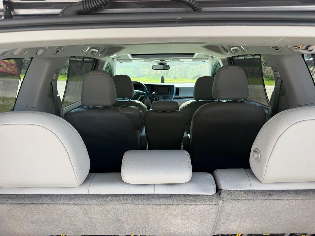 Toyota Sienna  2018