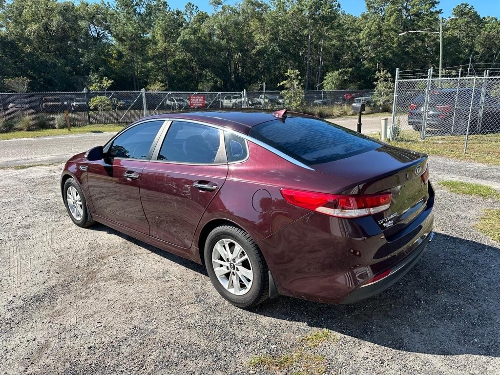 Kia Optima  2017