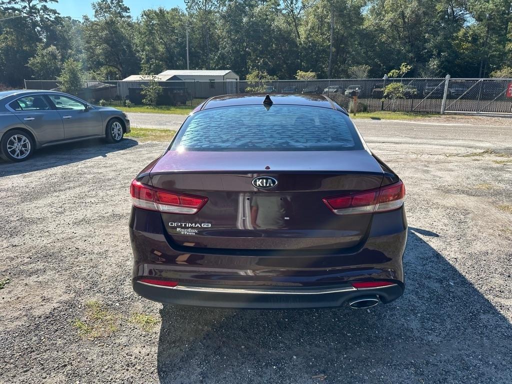 Kia Optima  2017