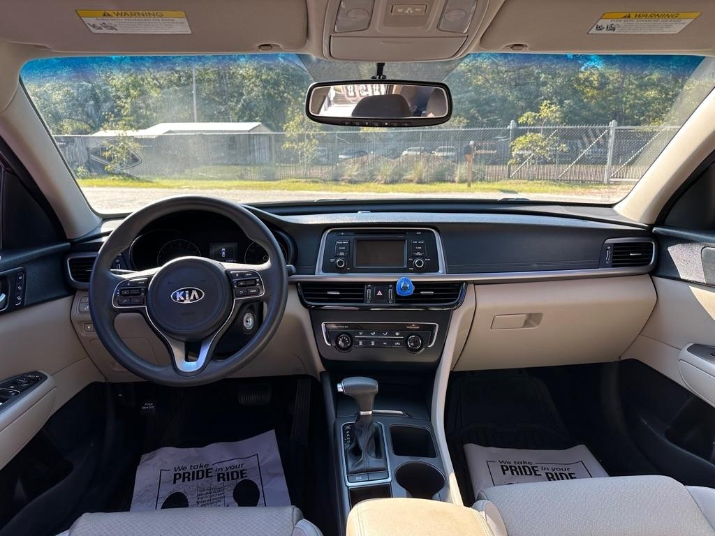 Kia Optima  2017