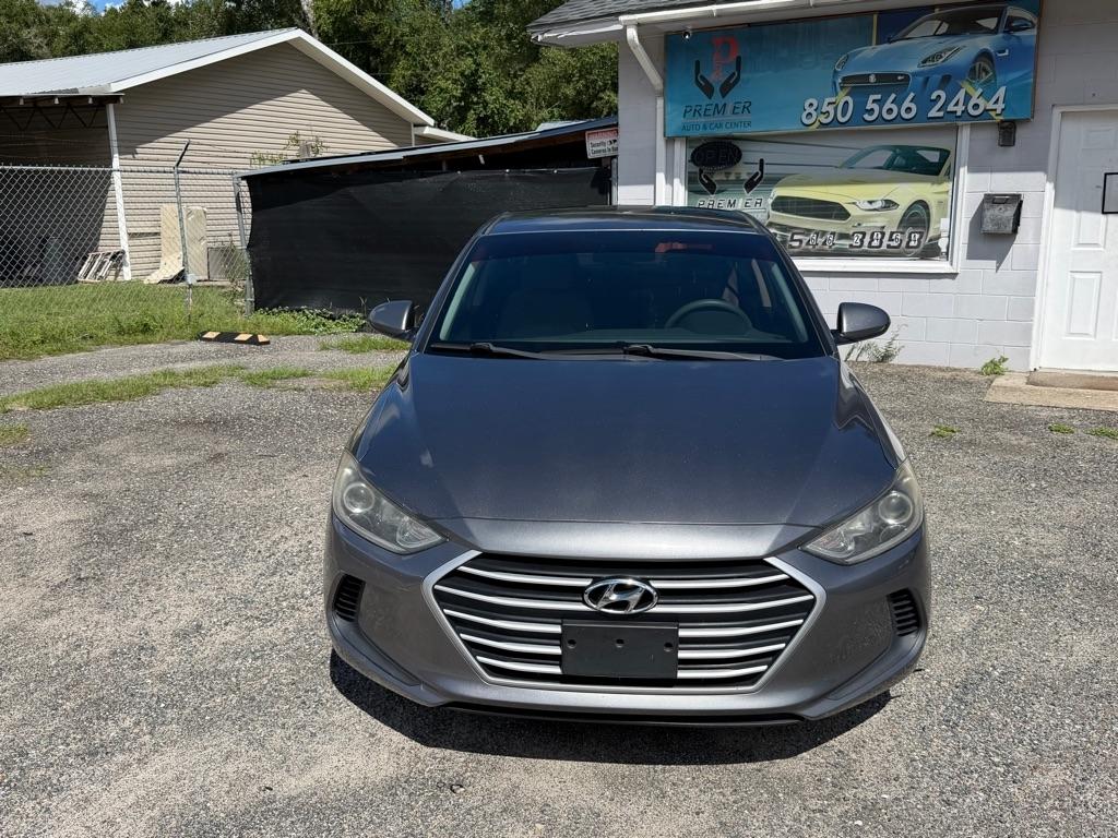 Hyundai Elantra  2018
