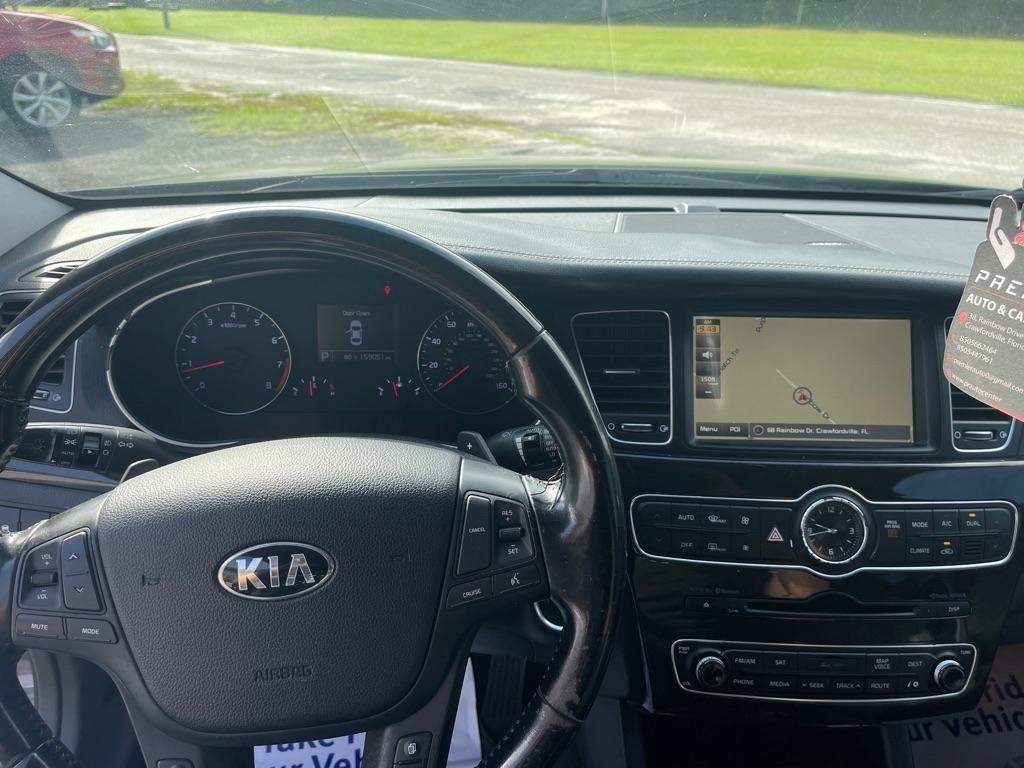 Kia Cadenza  2015