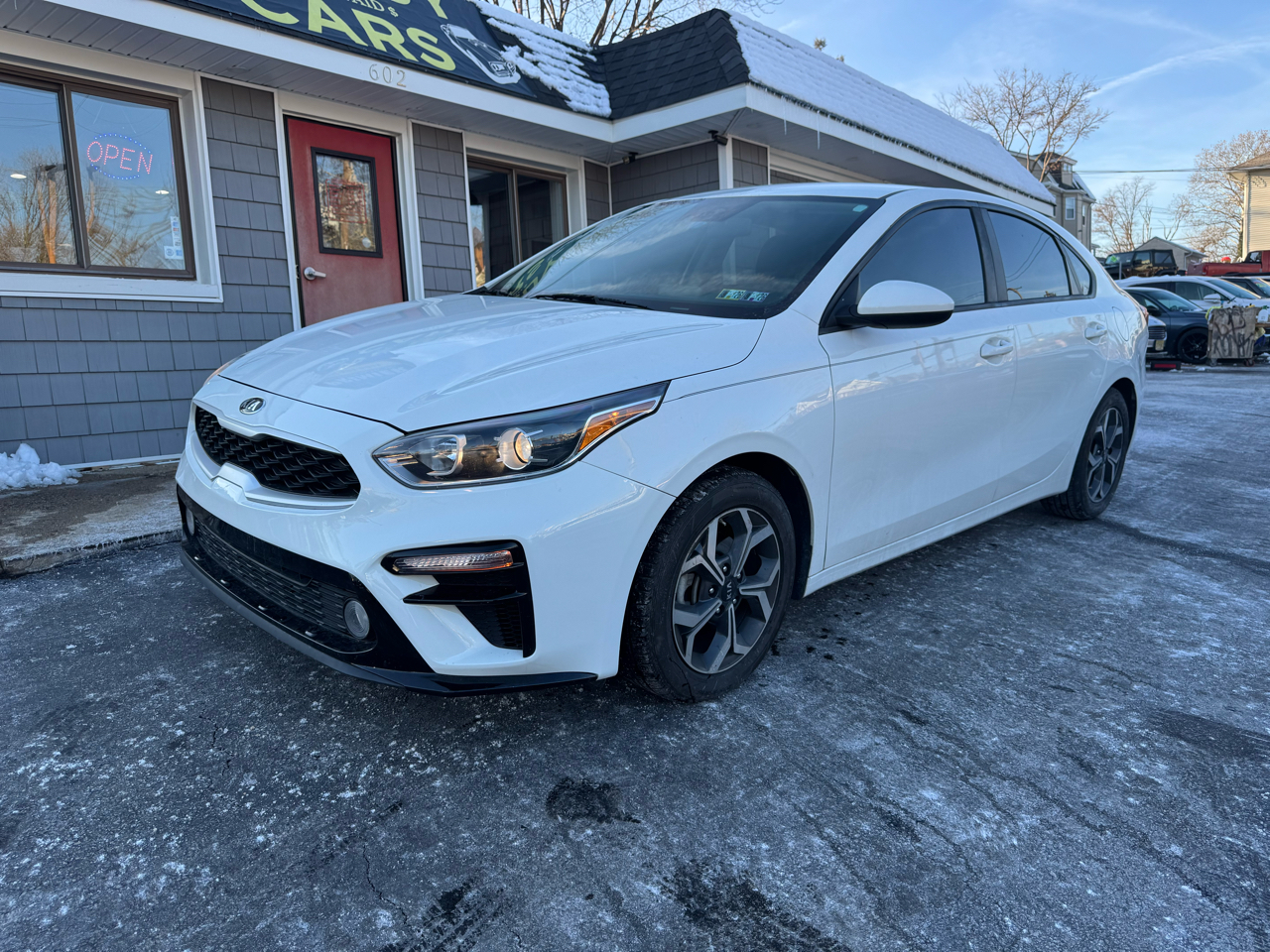 2019 Kia FORTE LXS's photo