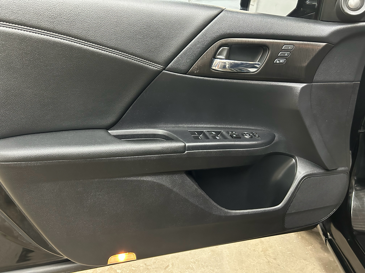 Honda Accord EX-L V6 Sedan AT 2015