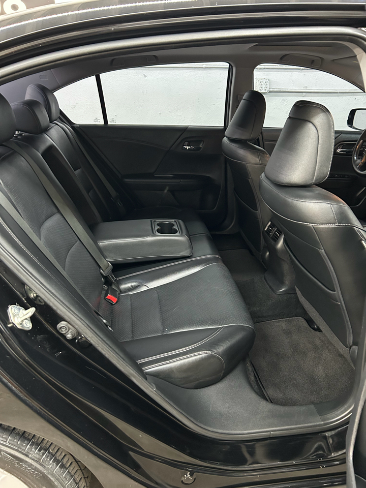 Honda Accord EX-L V6 Sedan AT 2015