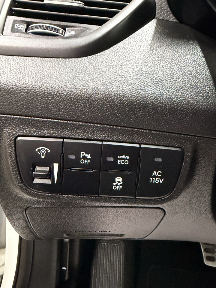 Hyundai Veloster Turbo 6AT 2016