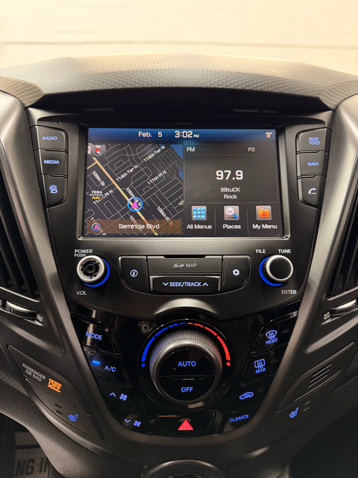 Hyundai Veloster Turbo 6AT 2016