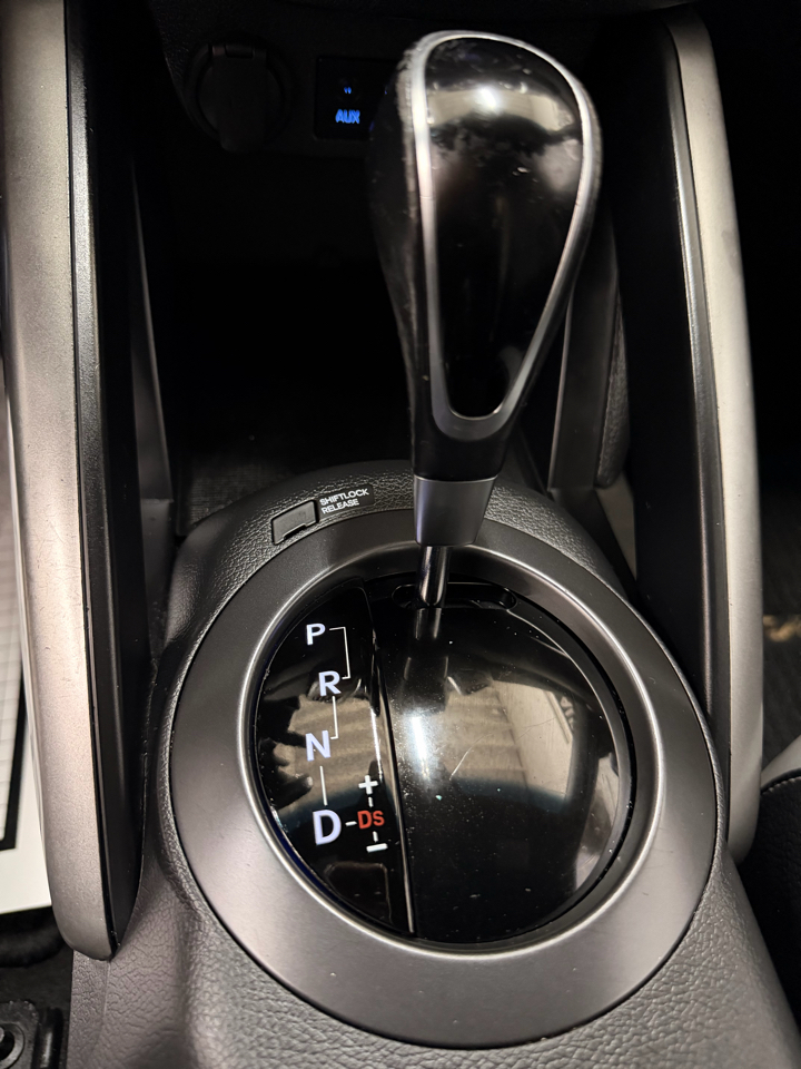 Hyundai Veloster Turbo 6AT 2016