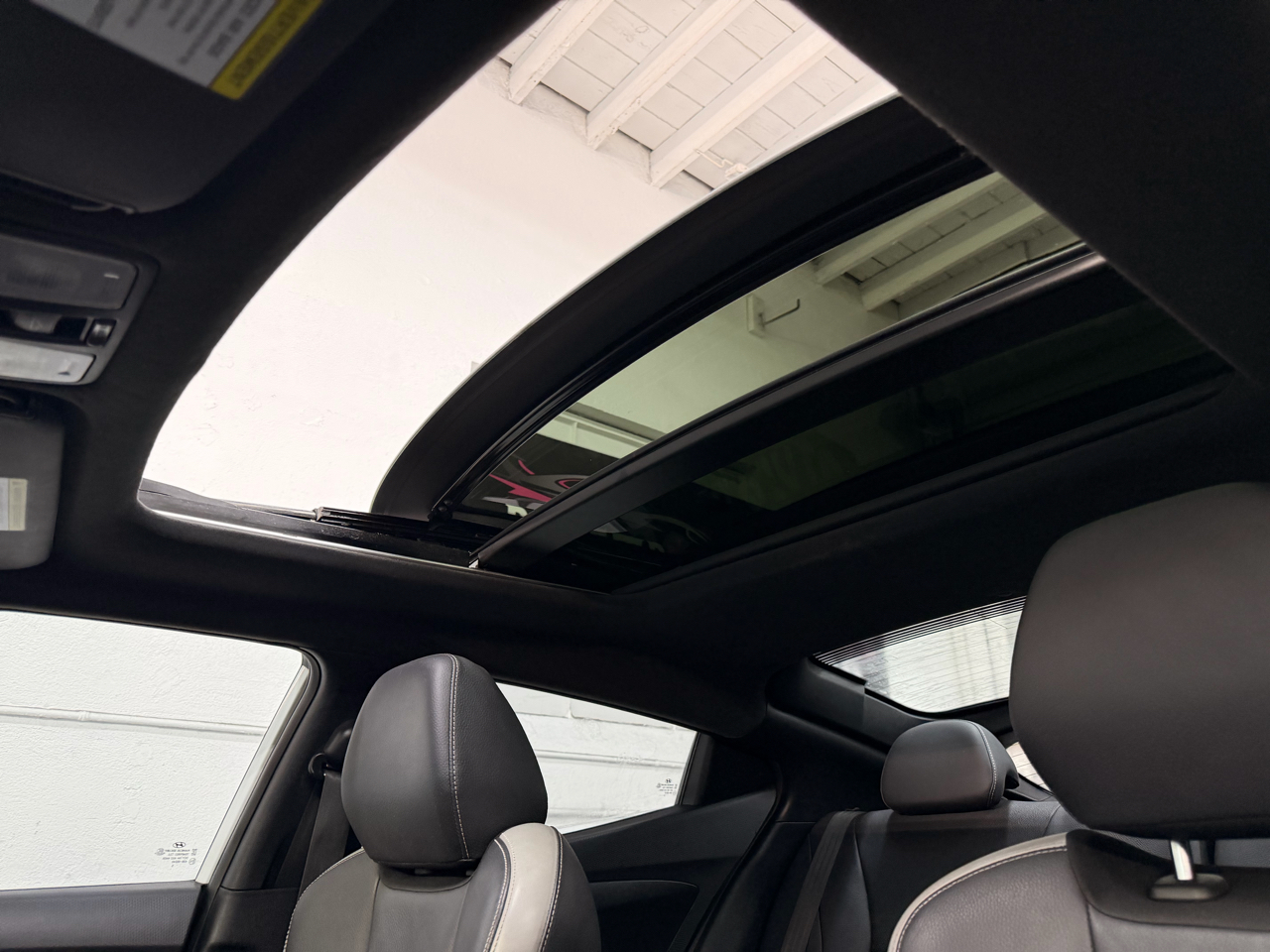 Hyundai Veloster Turbo 6AT 2016