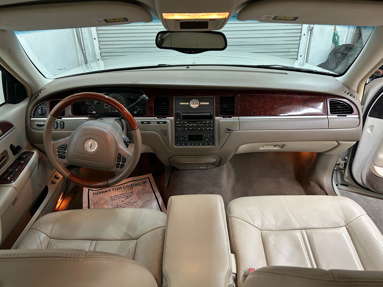 Lincoln Town Car Ultimate 2004