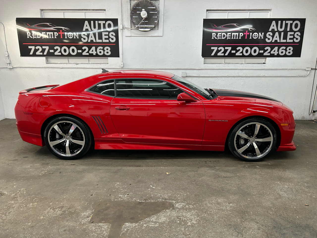 2011 Chevrolet Camaro 2SS Coupe photo 2