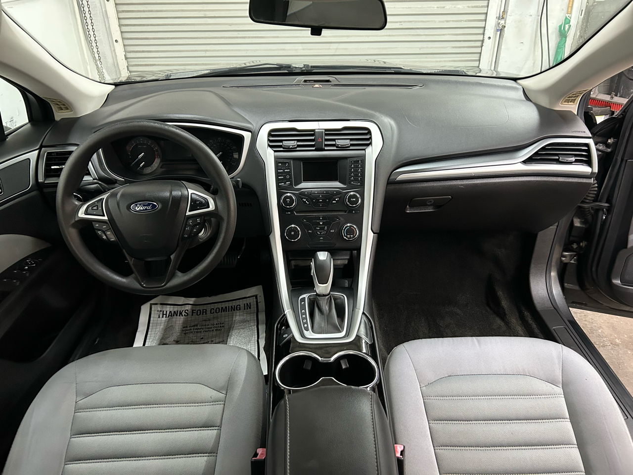 Ford Fusion S 2015