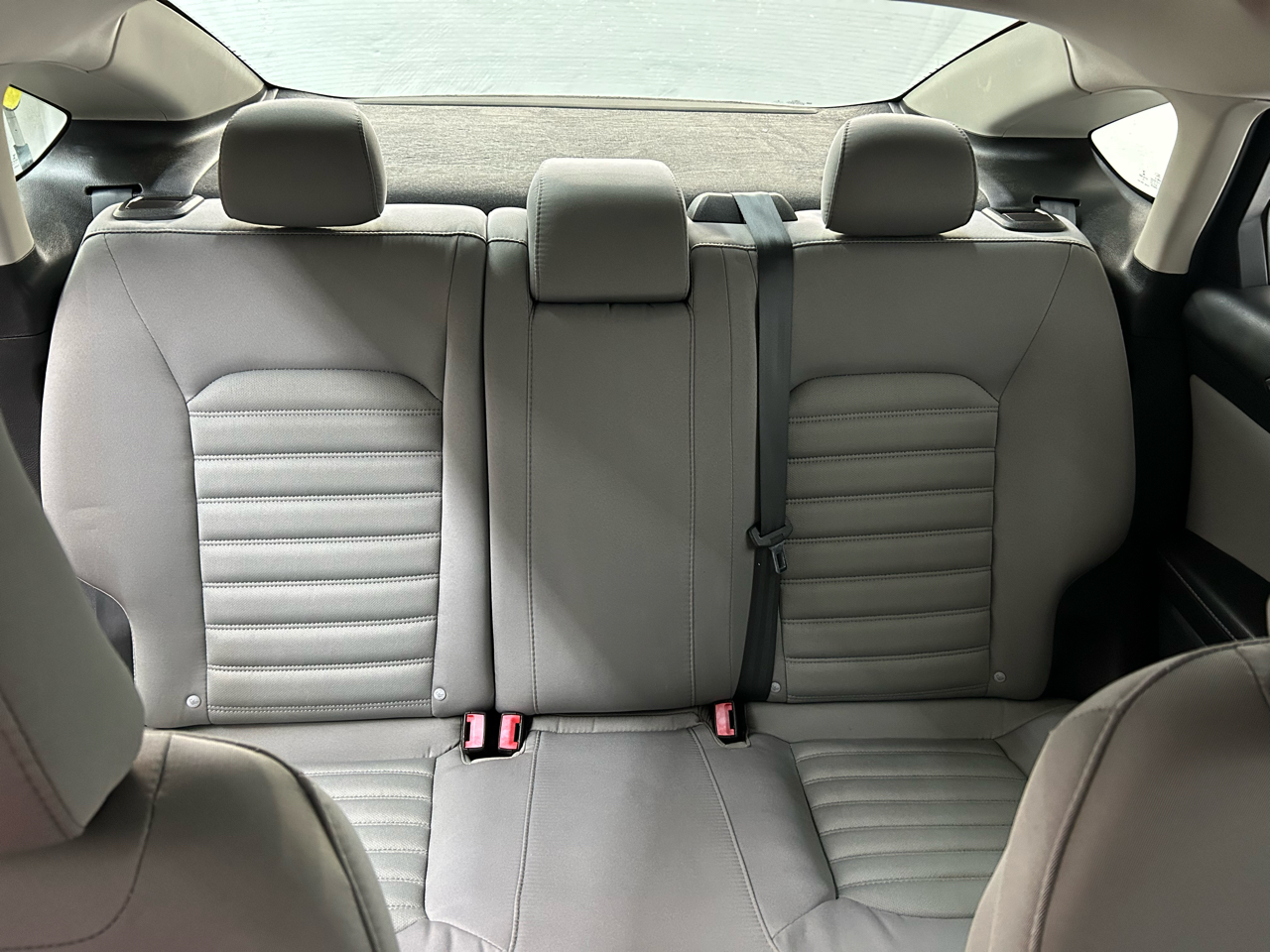 Ford Fusion S 2015