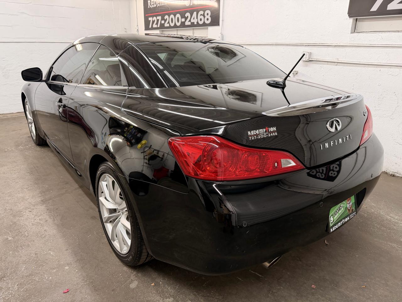 Infiniti G37 Convertible  2011