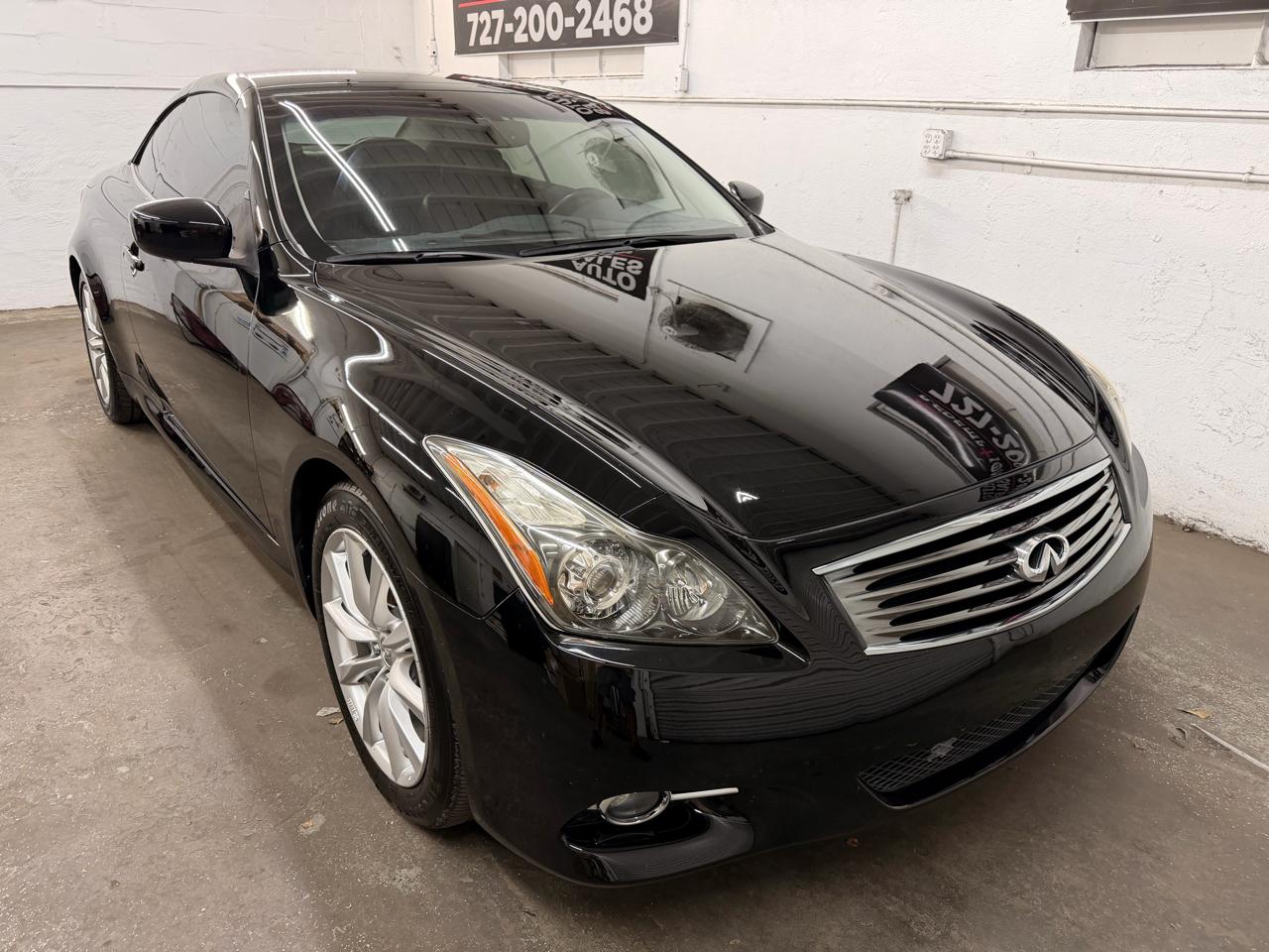 Infiniti G37 Convertible  2011