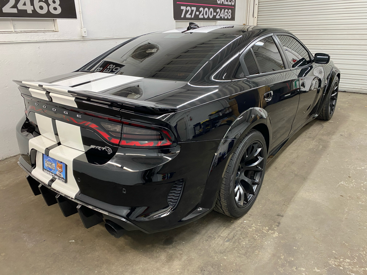 2022 Dodge Charger SRT8 Hellcat photo 2