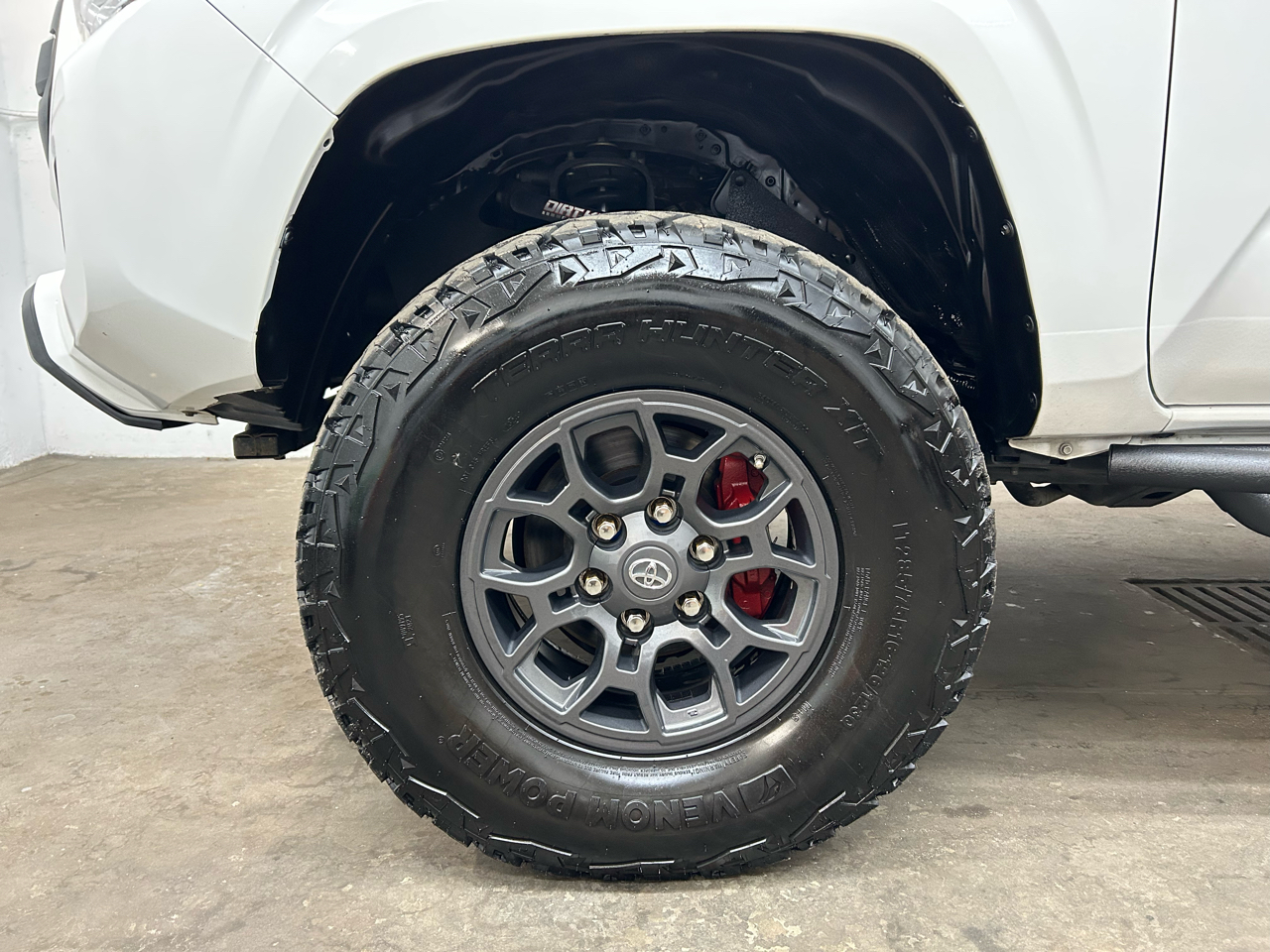 Toyota Tacoma SR5 Double Cab Long Bed V6 6AT 4WD 2019