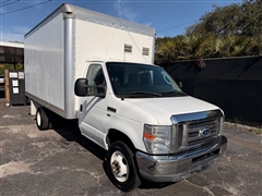 2015 Ford Econoline 
