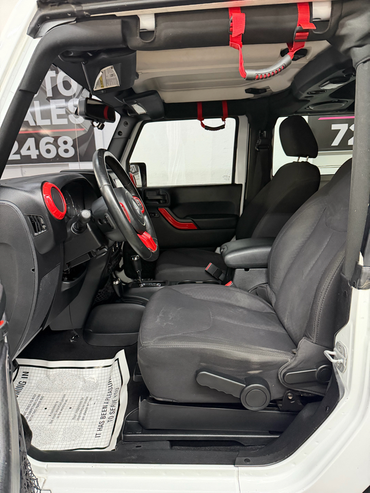 Jeep Wrangler Sport 4WD 2013