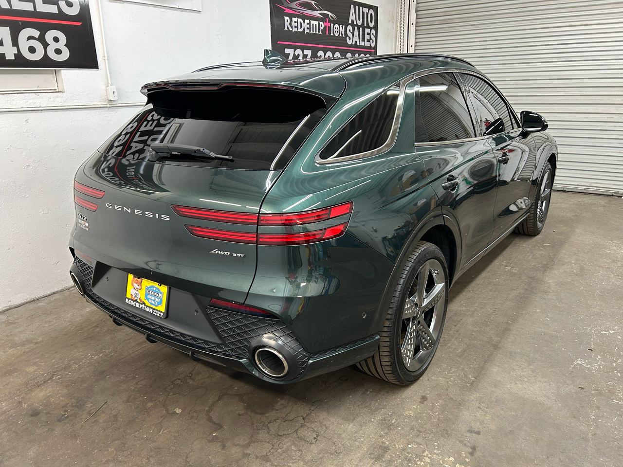 2022 Genesis GV70 3.5T Sport photo 3