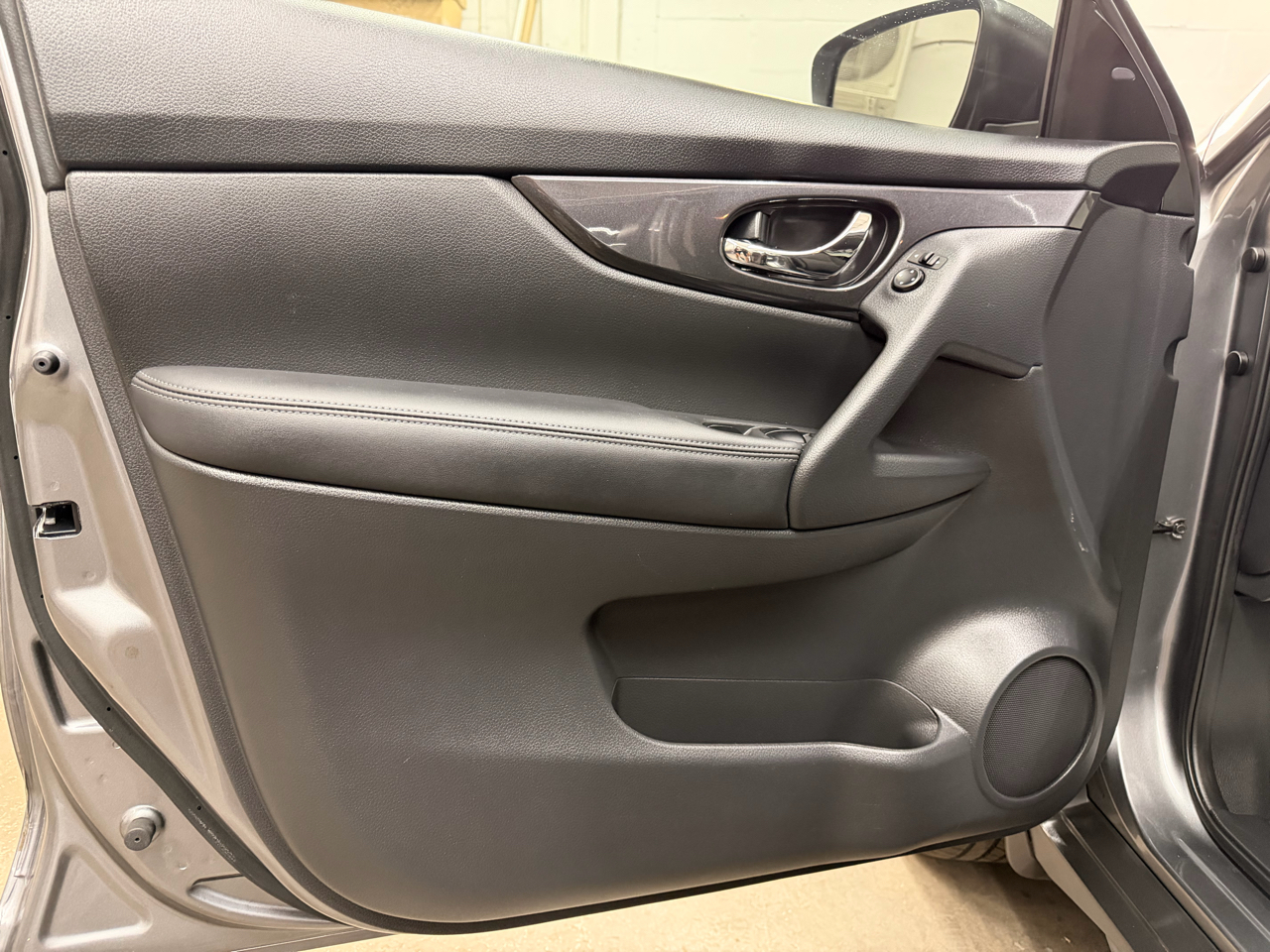 Nissan Rogue SV 2WD 2018