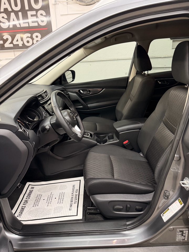 Nissan Rogue SV 2WD 2018