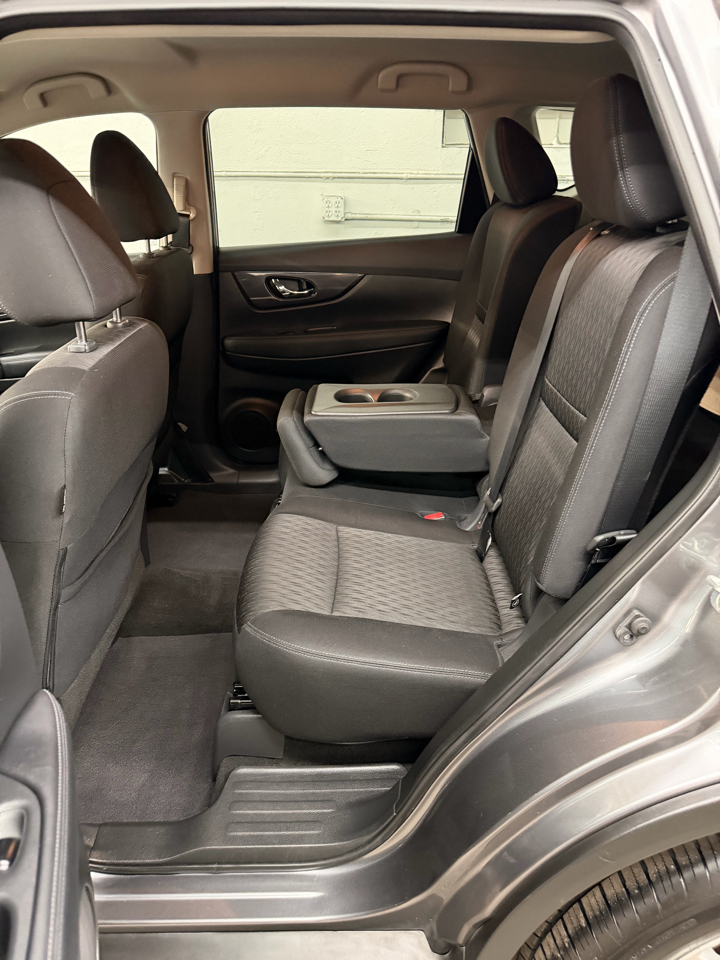 Nissan Rogue SV 2WD 2018