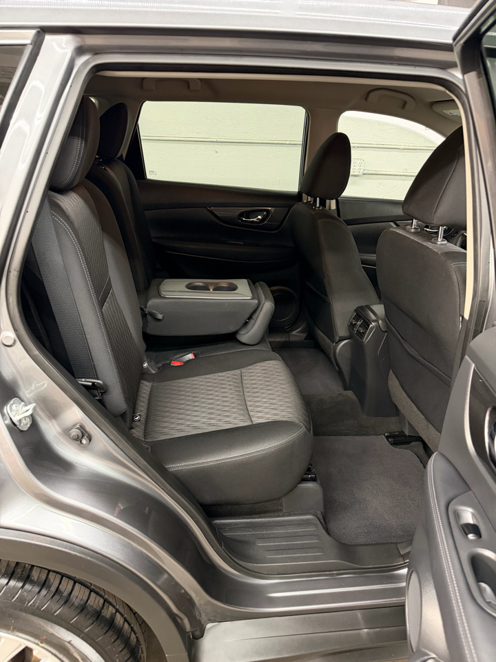 Nissan Rogue SV 2WD 2018