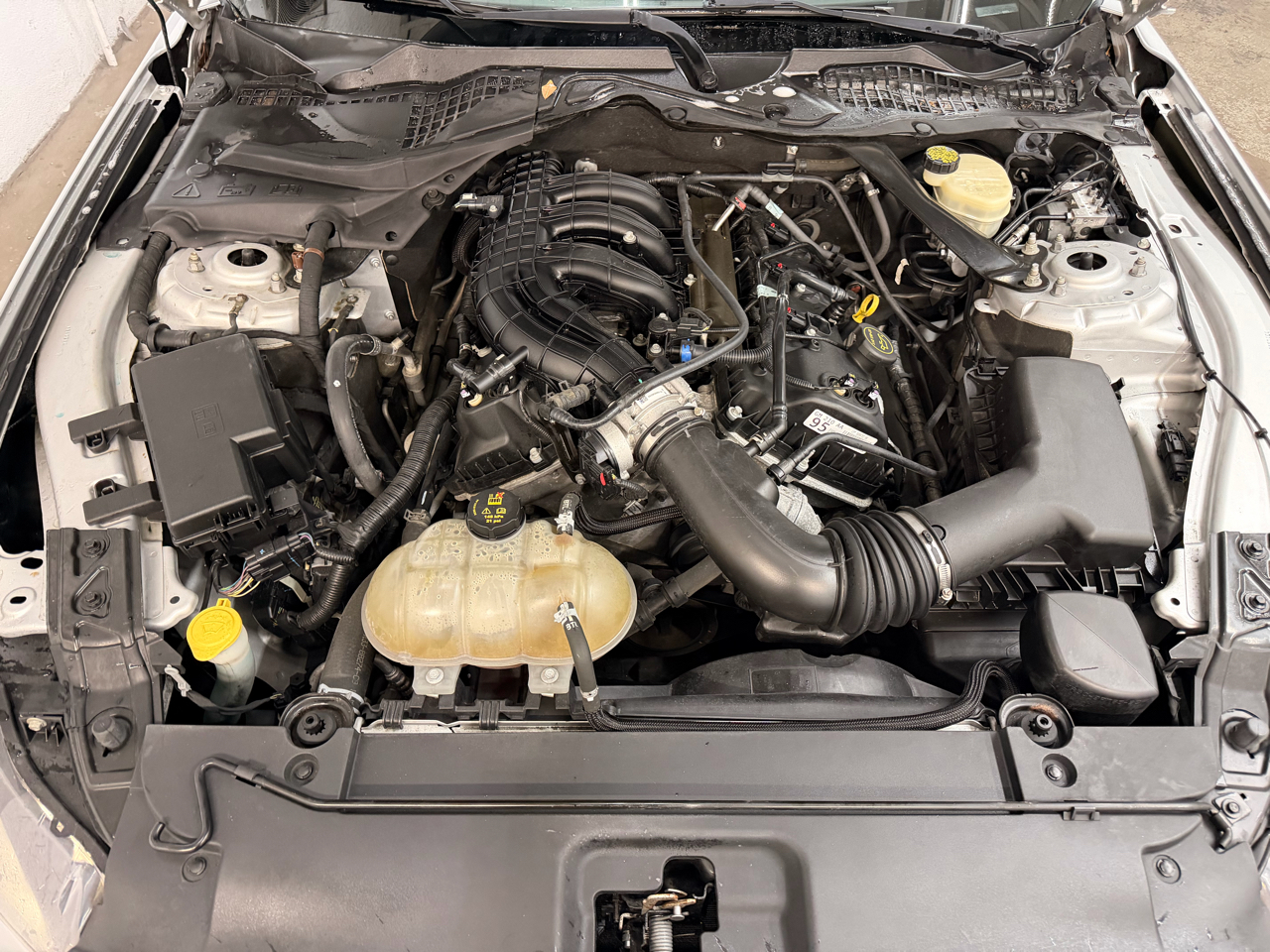 Ford Mustang V6 Convertible 2016