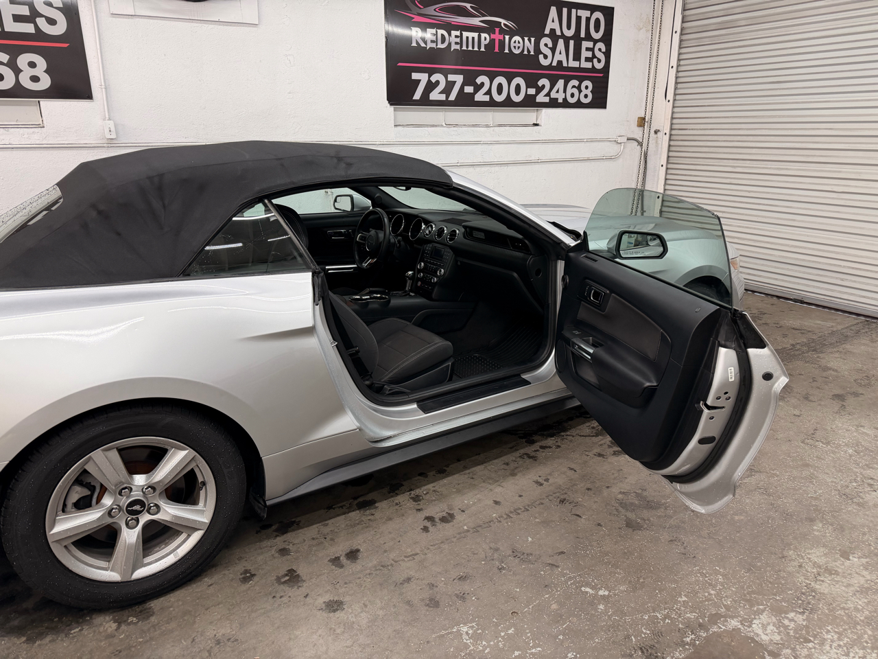 Ford Mustang V6 Convertible 2016