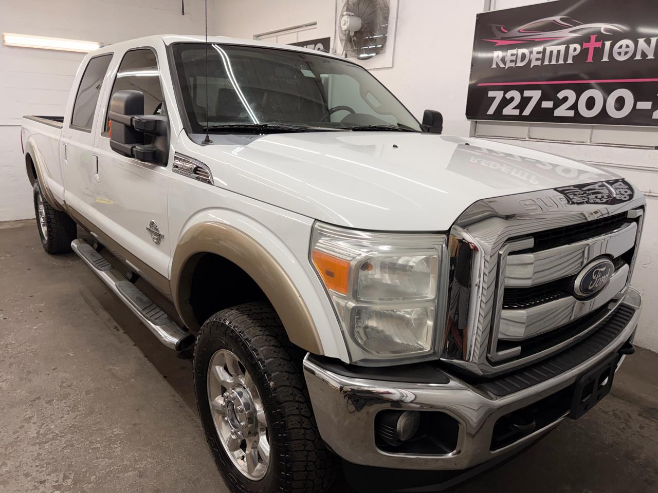Ford F-350 SD Lariat Crew Cab 4WD 2011