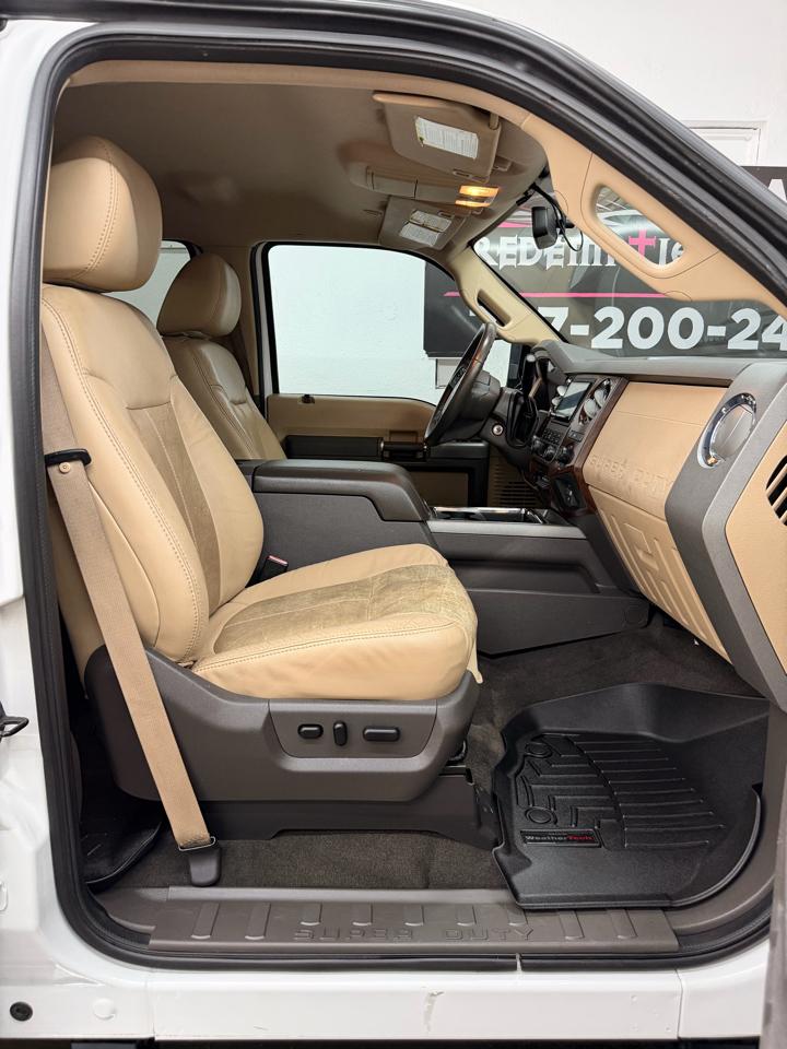 Ford F-350 SD Lariat Crew Cab 4WD 2011