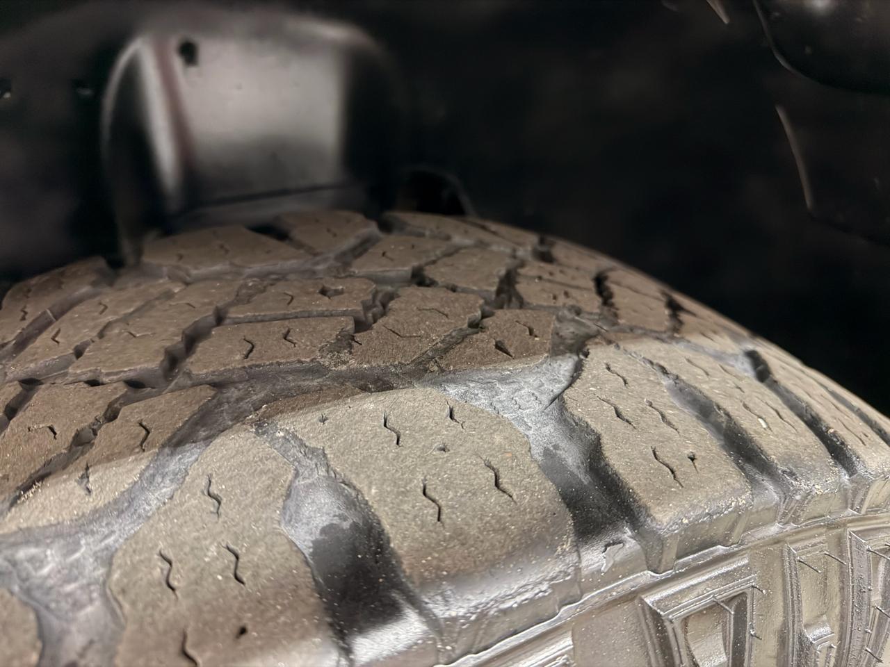 Chevrolet Suburban K1500 4WD 2001