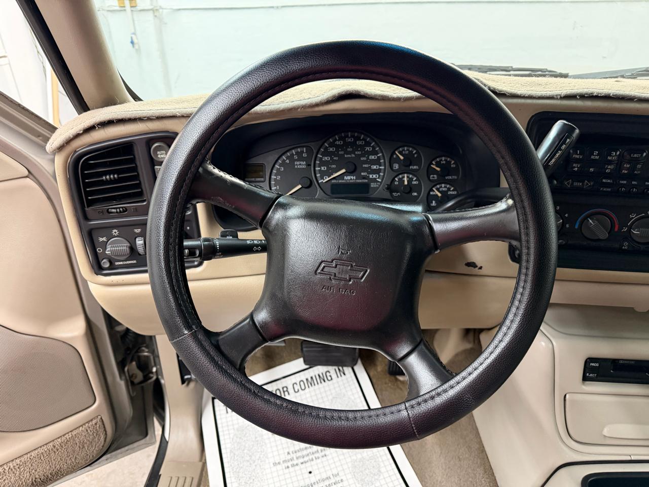 Chevrolet Suburban K1500 4WD 2001