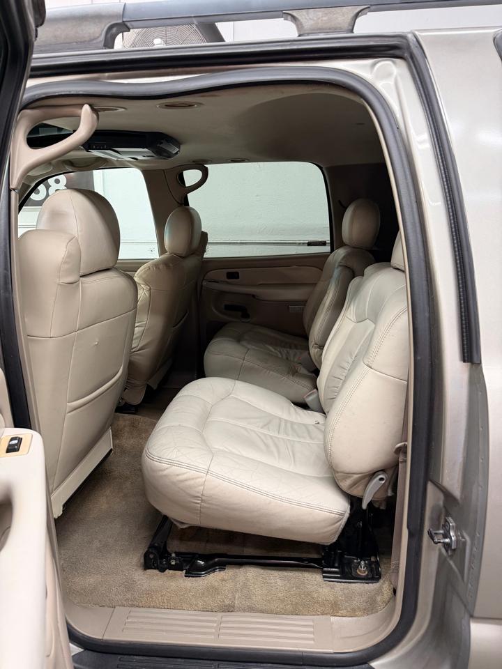Chevrolet Suburban K1500 4WD 2001