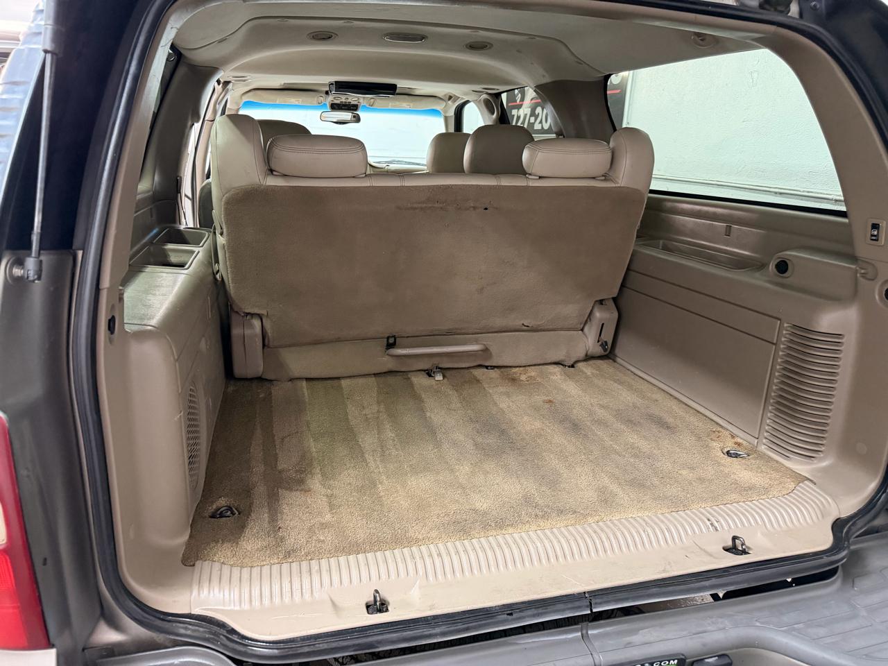 Chevrolet Suburban K1500 4WD 2001