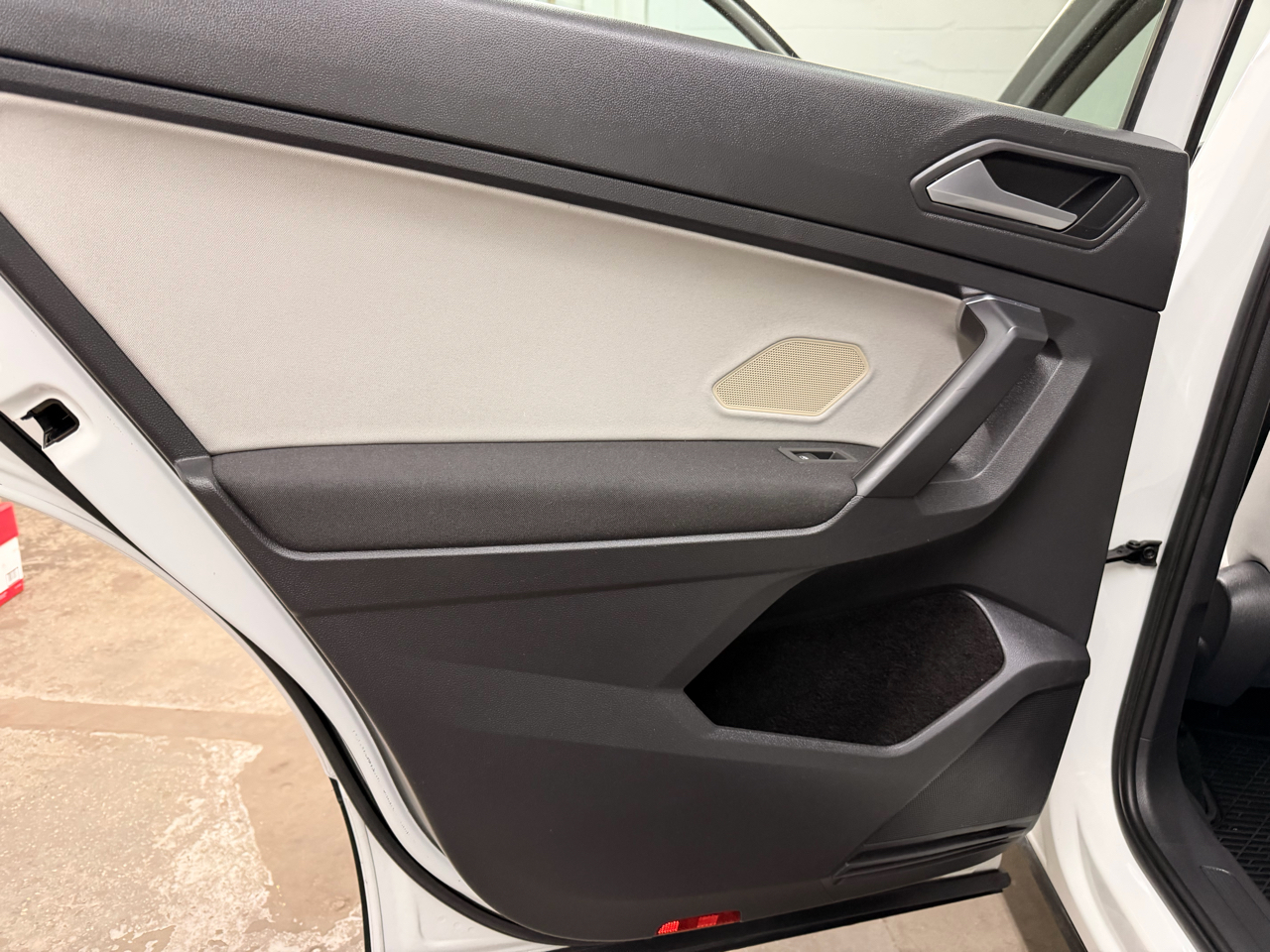 Volkswagen Tiguan S 2021