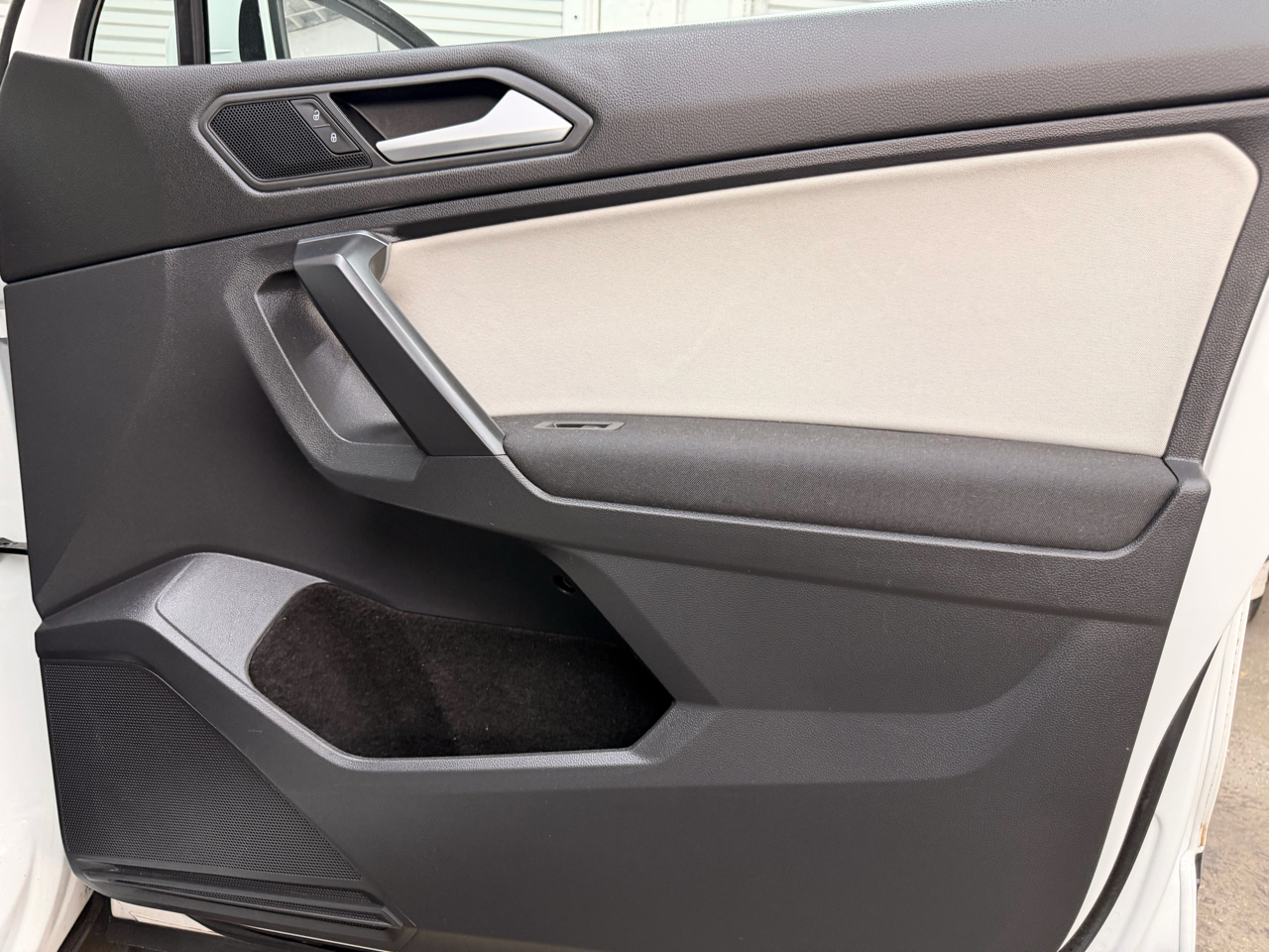 Volkswagen Tiguan S 2021